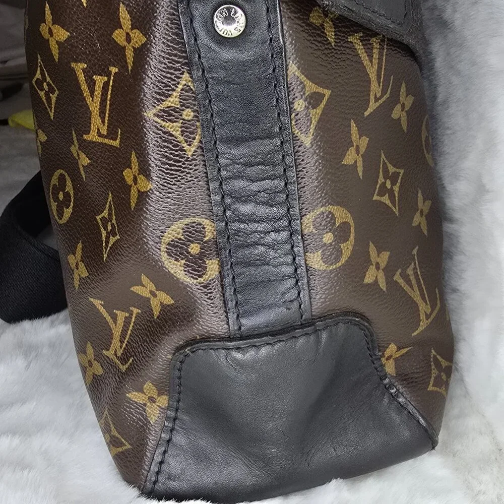 Louis Vuitton Macassar Torres Messenger Bag